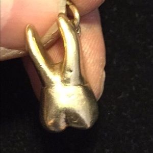 Vintage 18k Heavy cast Tooth pendant